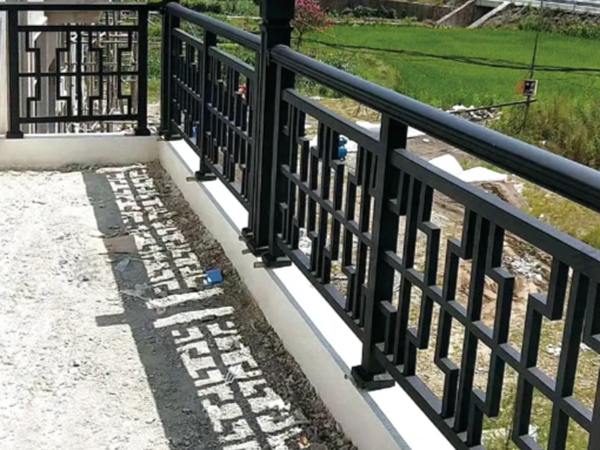 铁艺阳台护栏