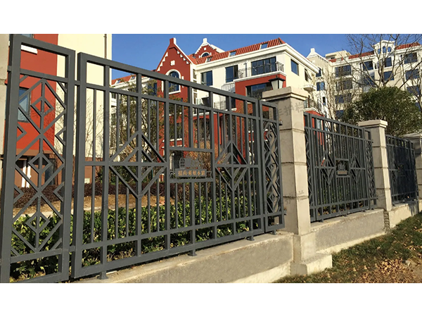 铁艺护栏