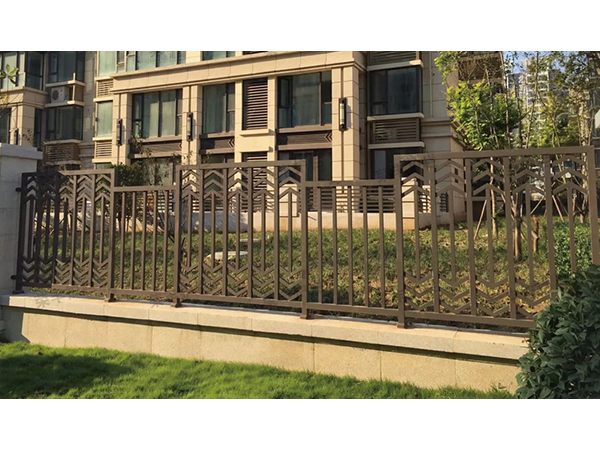 铁艺护栏